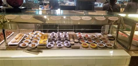 Bacchanal Buffet: Price, Photos & Menu .